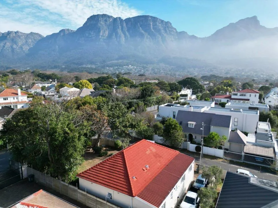 4 Bedroom House for sale in Claremont Upper