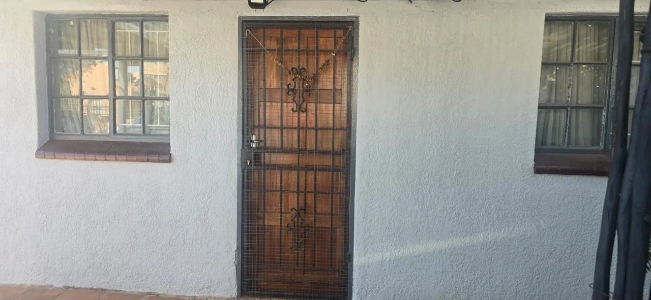 3 Bedroom House to rent in Lenasia Ext 11