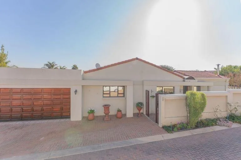 3 Bedroom House to rent in Dowerglen Ext 4