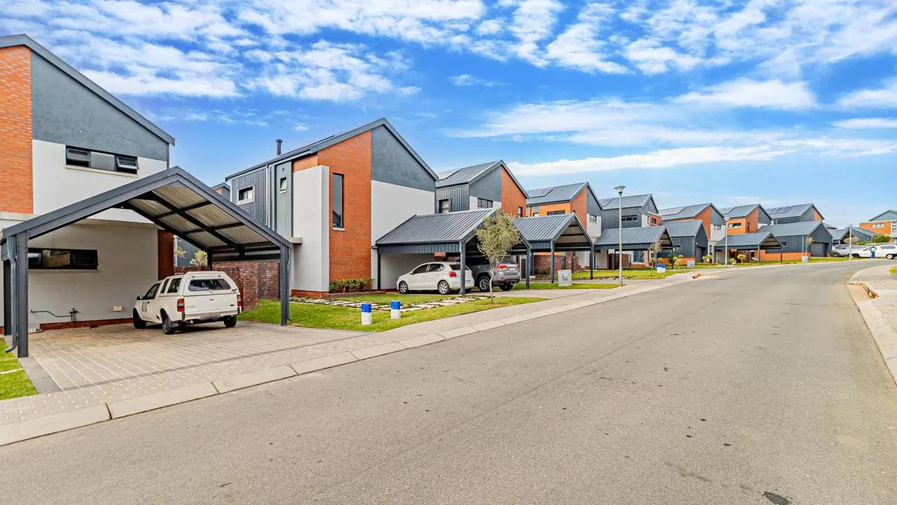 4 Bedroom House to rent in Jackal Creek Golf Estate