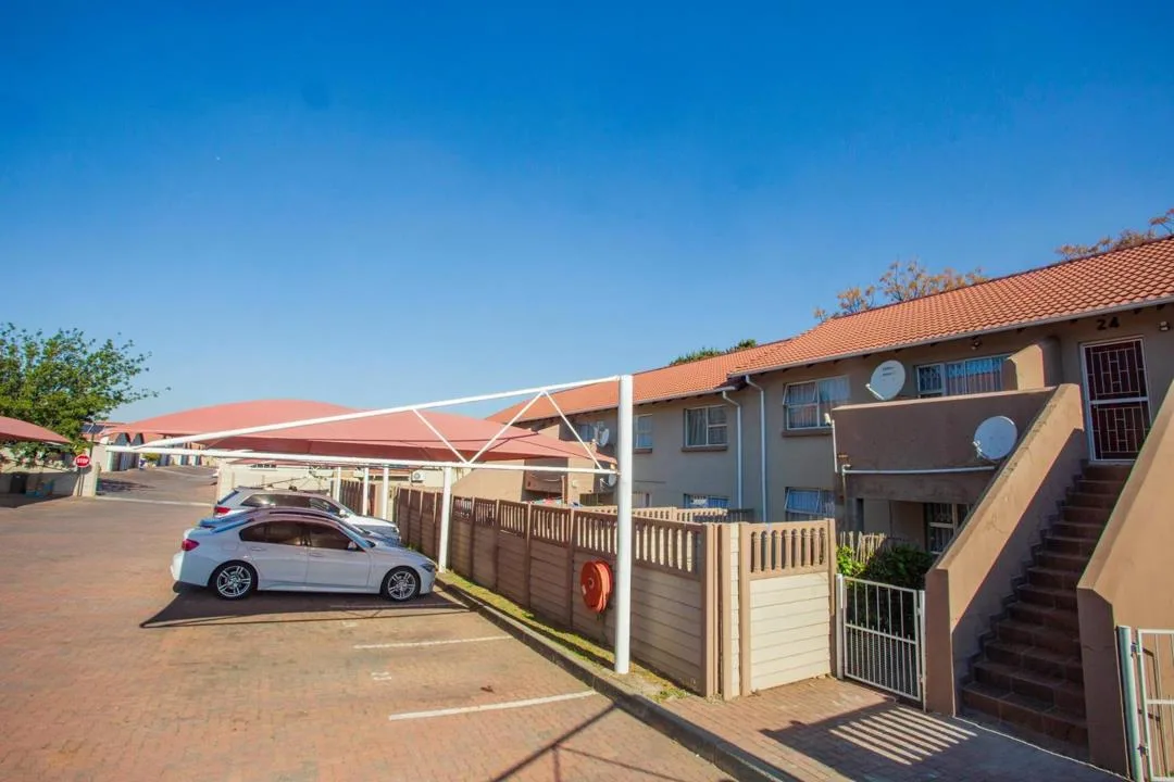 3 Bedroom Apartment / flat to rent in Halfway Gardens