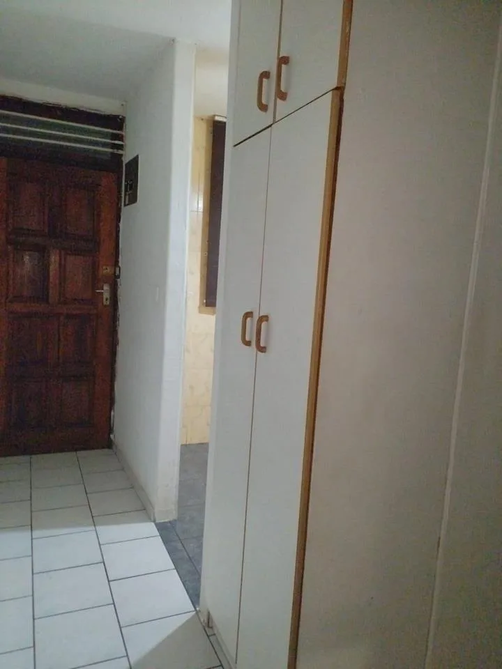 0.5 Bedroom Apartment / flat to rent in Durban Central