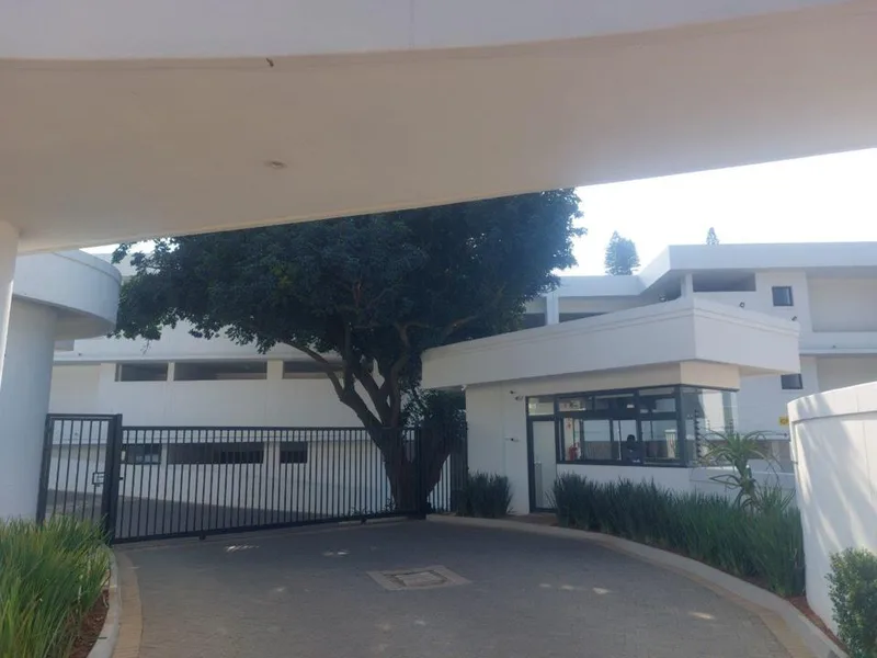 4 Bedroom Apartment / flat to rent in Durban North