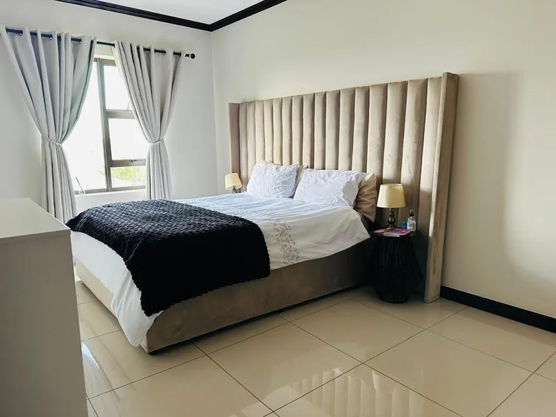 2 Bedroom Apartment / flat to rent in Blue Hills