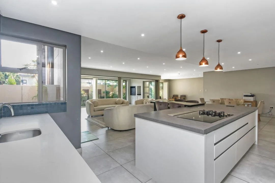 6 Bedroom Townhouse to rent in Morningside