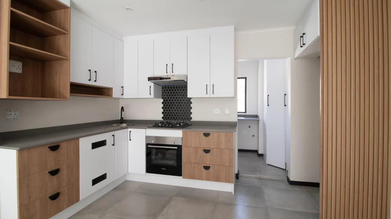 2 Bedroom Townhouse to rent in Muckleneuk