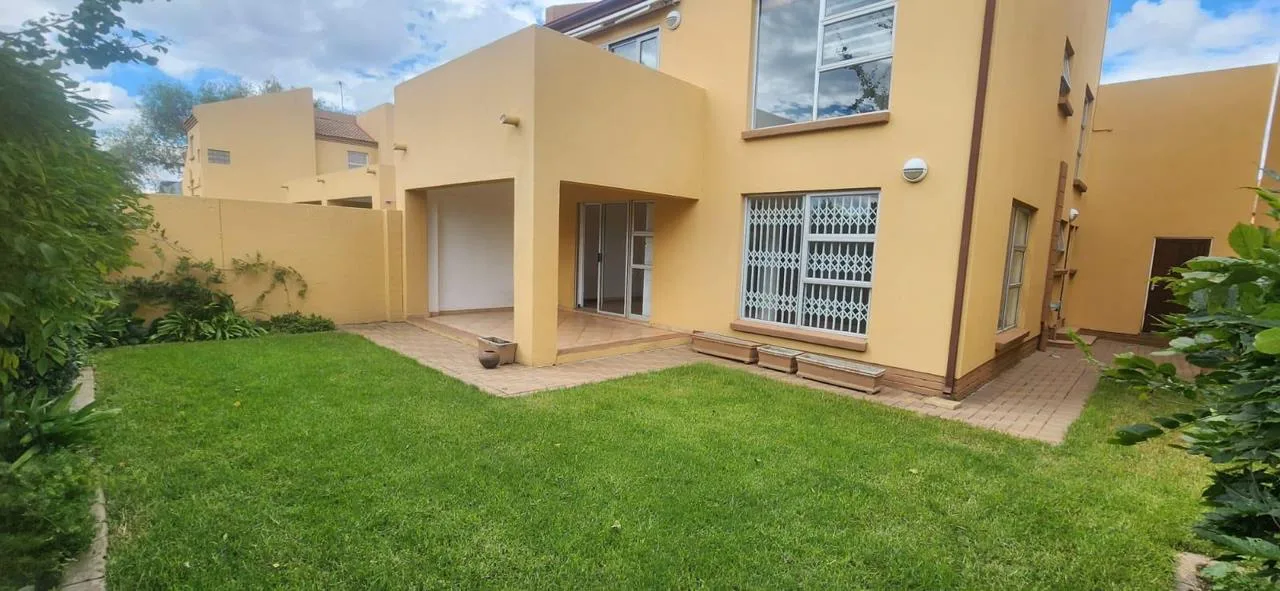 3 Bedroom Townhouse to rent in Eden Glen
