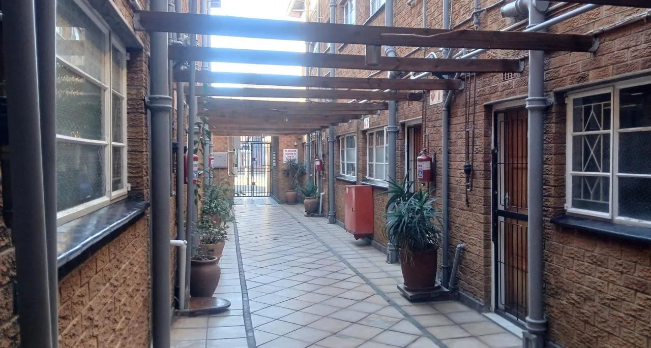 2 Bedroom Apartment / flat to rent in Alberton North