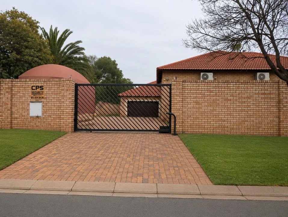 4 Bedroom House to rent in Glenvista