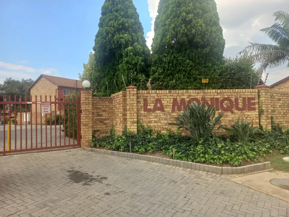 2 Bedroom Apartment / flat to rent in The Reeds