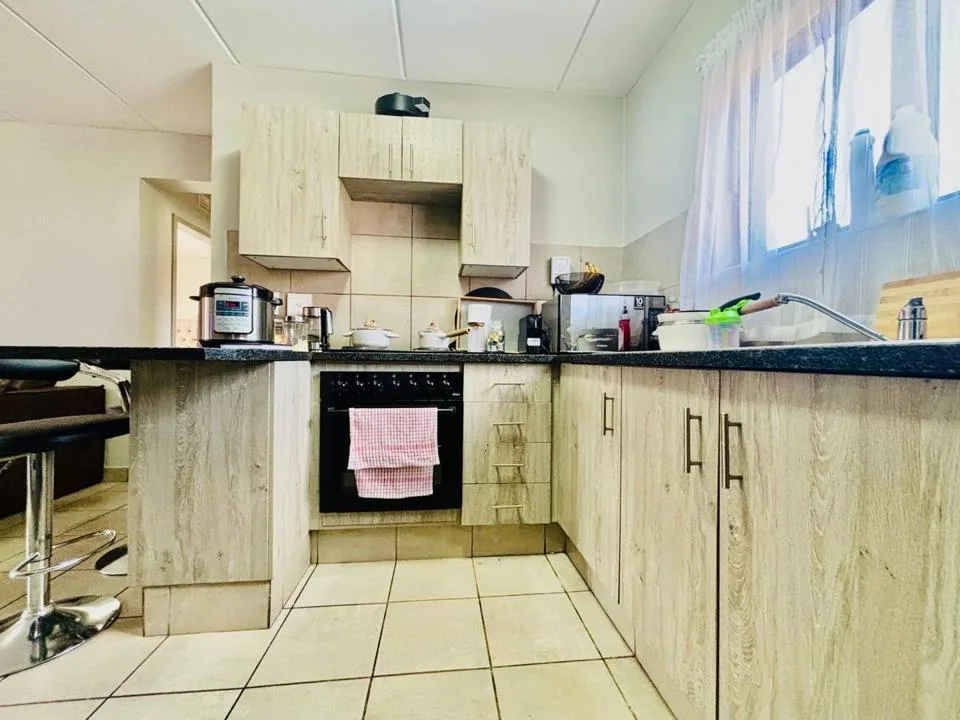 2 Bedroom Apartment / flat to rent in La Montagne