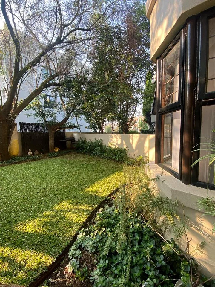 2 Bedroom Apartment / flat to rent in Bryanston