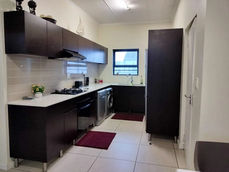 2 Bedroom Apartment / flat to rent in Greenstone Ridge