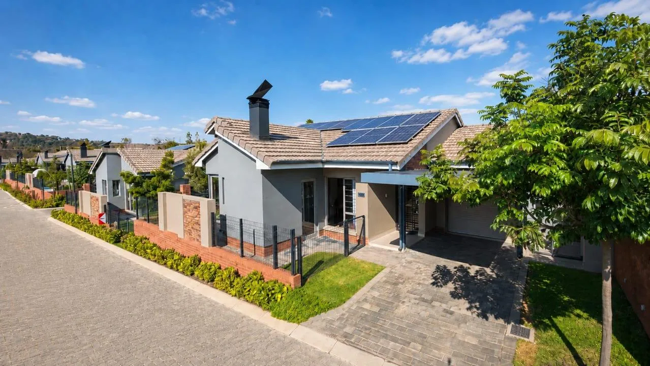 2 Bedroom House to rent in Waterkloof Marina Retirement Estate