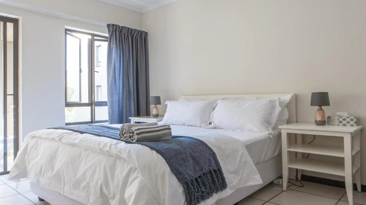 Apartment / flat to rent in Paulshof