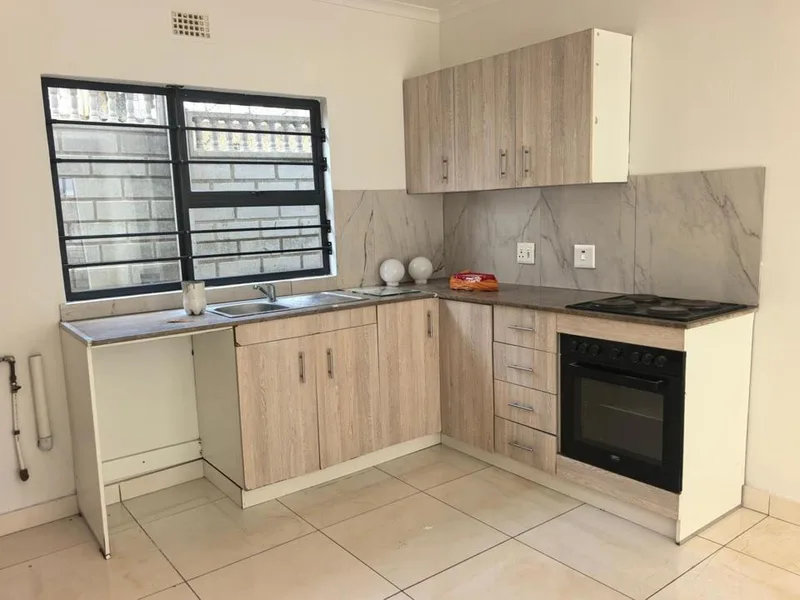 2 Bedroom Apartment / flat to rent in Greenbury