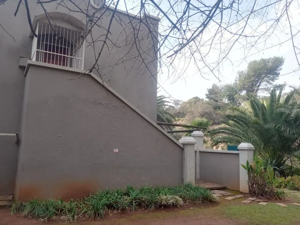 2 Bedroom Apartment / flat to rent in Helderkruin