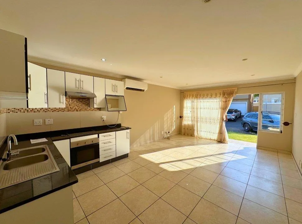 2 Bedroom Apartment / flat to rent in Mount Edgecombe