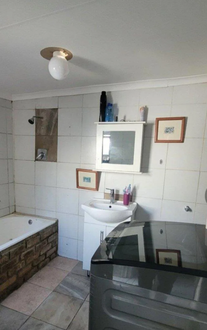 2 Bedroom Apartment / flat to rent in Regents Park