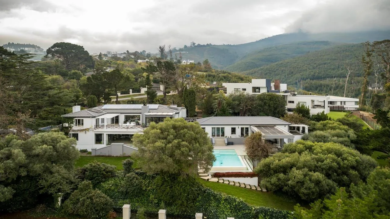 5 Bedroom House for sale in Spanish Farm