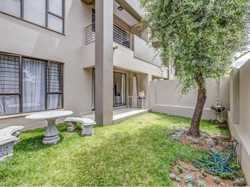 1 Bedroom Apartment / flat to rent in Paulshof
