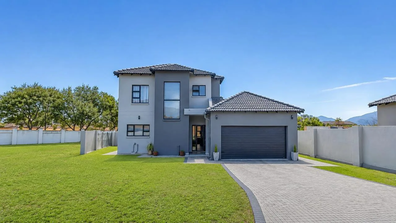 3 Bedroom House for sale in Everglades Estate