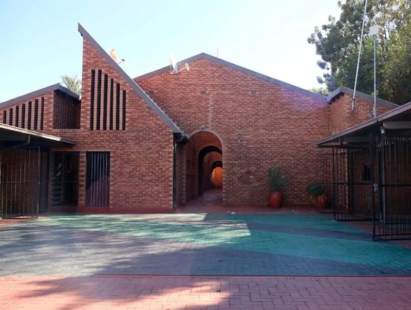 2 Bedroom Apartment / flat for sale in Rustenburg Central