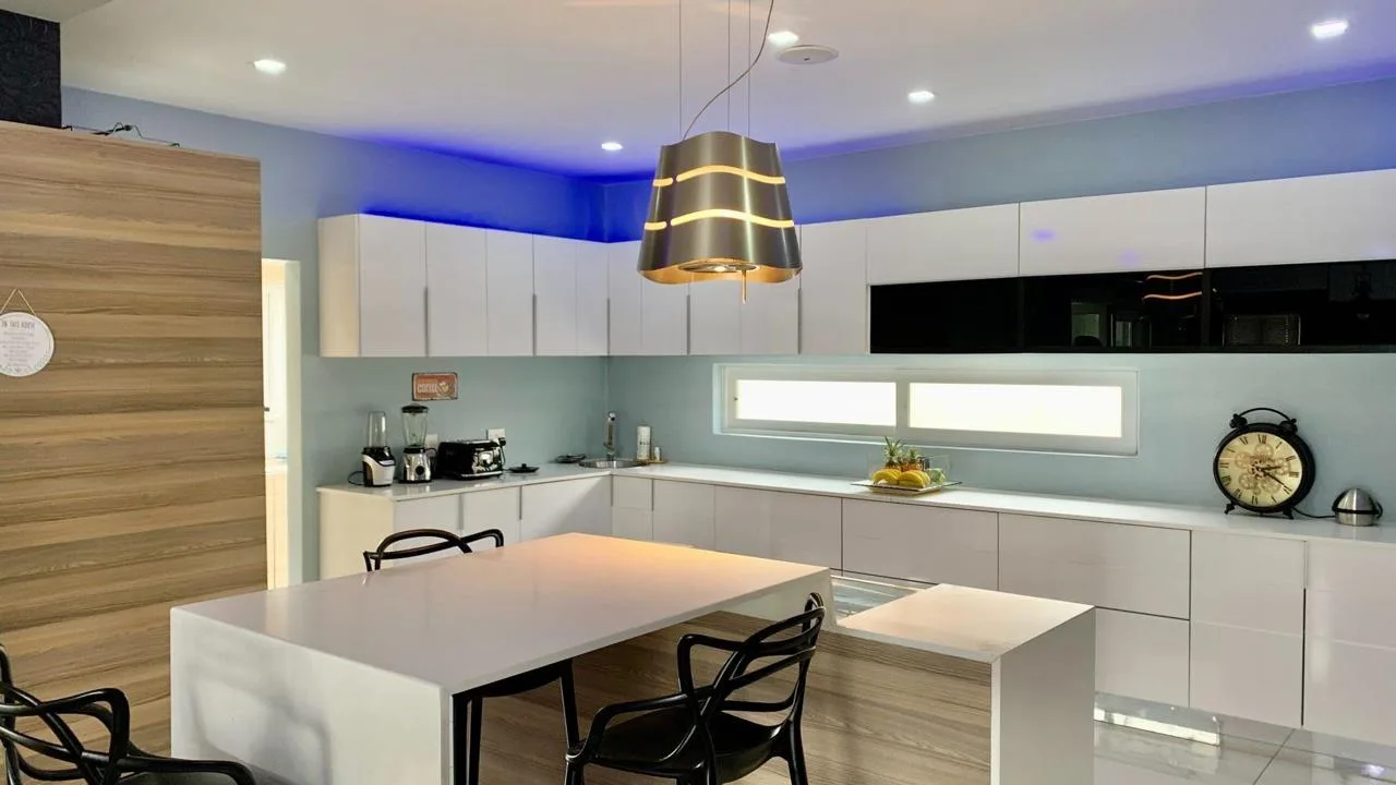 4 Bedroom Townhouse to rent in Hyde Park