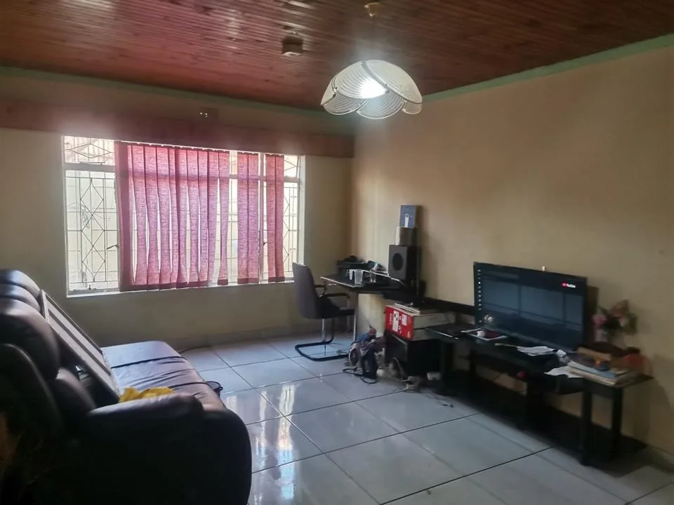 3 Bedroom House to rent in La Rochelle