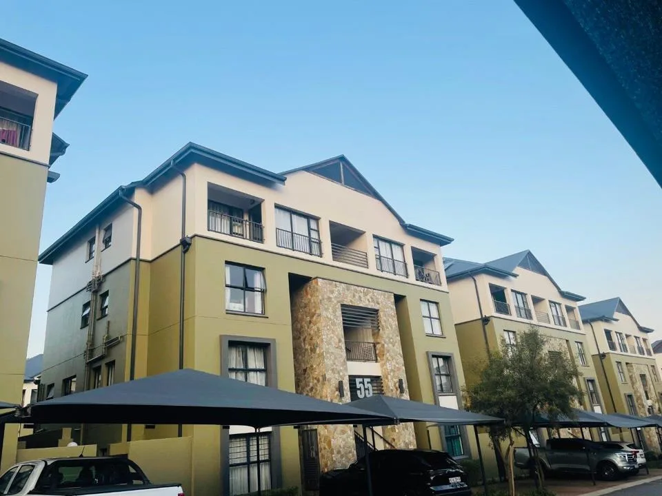 3 Bedroom Apartment / flat to rent in Waterfall