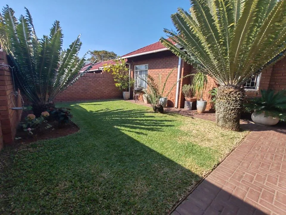 2 Bedroom Townhouse to rent in Wierda Park