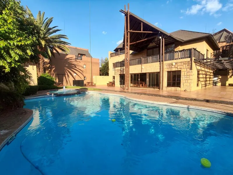 1 Bedroom Apartment / flat to rent in Pineslopes