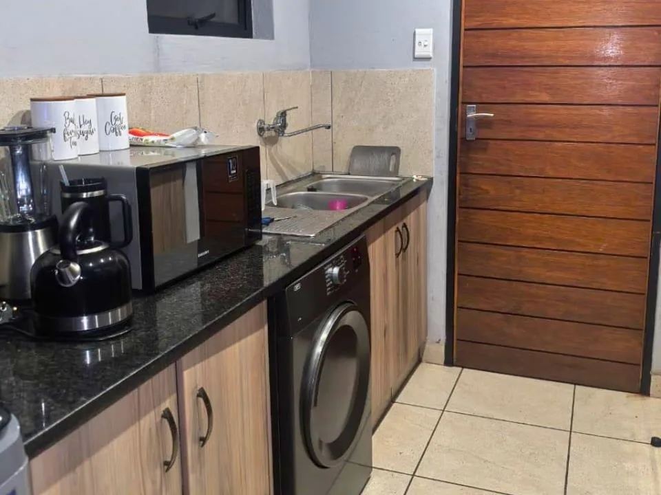 3 Bedroom Townhouse to rent in Leopard's Rest Security Estate