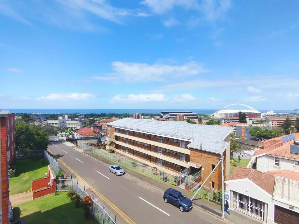 2 Bedroom Apartment / flat to rent in Morningside