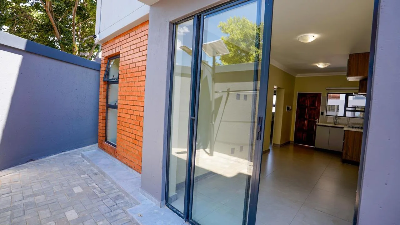 1 Bedroom Apartment / flat to rent in Clayville East