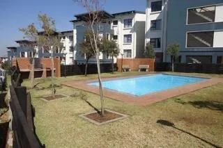 2 Bedroom Apartment / flat to rent in Oakdene