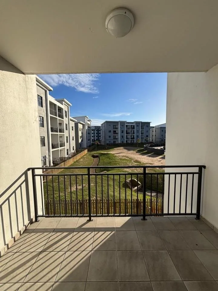 2 Bedroom Apartment / flat to rent in Parklands