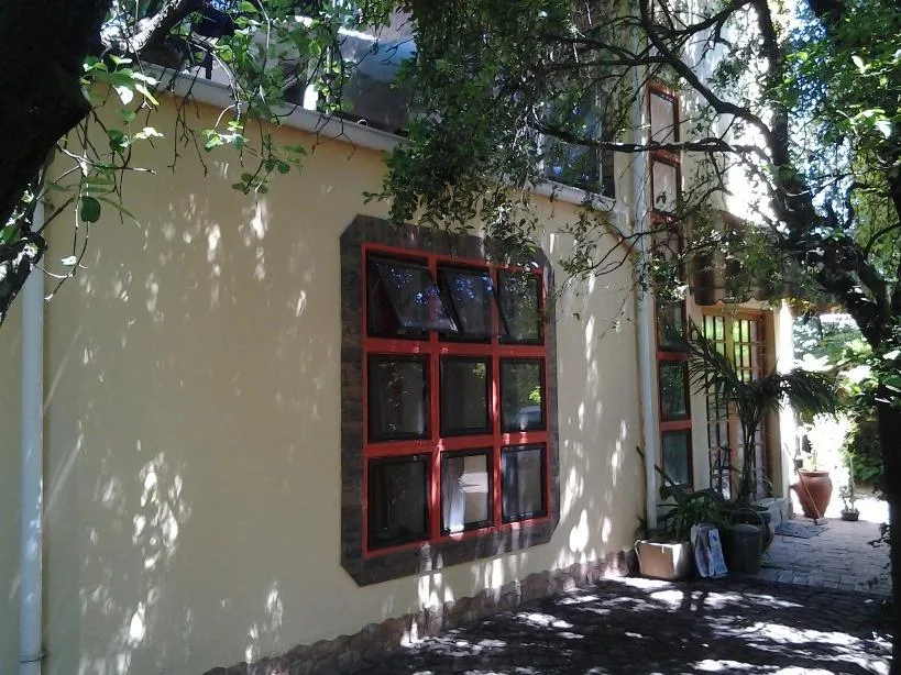 1 Bedroom Apartment / flat to rent in Greenside