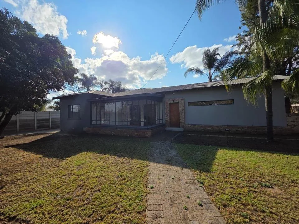 3 Bedroom House to rent in Waverley