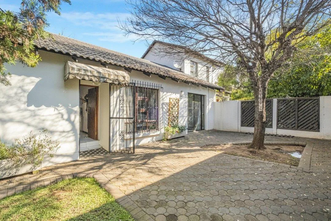 2 Bedroom Townhouse to rent in Strathavon