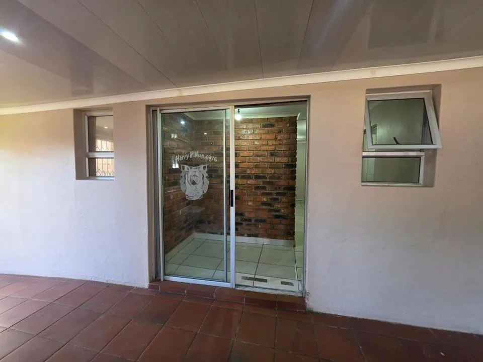 2 Bedroom Apartment / flat to rent in Selection Park