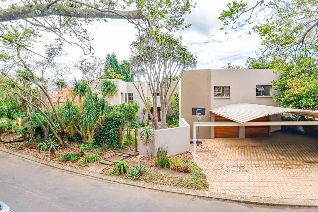5 Bedroom House to rent in Silver Lakes Golf Estate