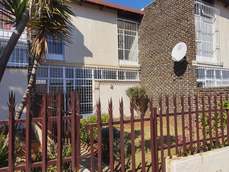 2 Bedroom Apartment / flat to rent in Greenhills