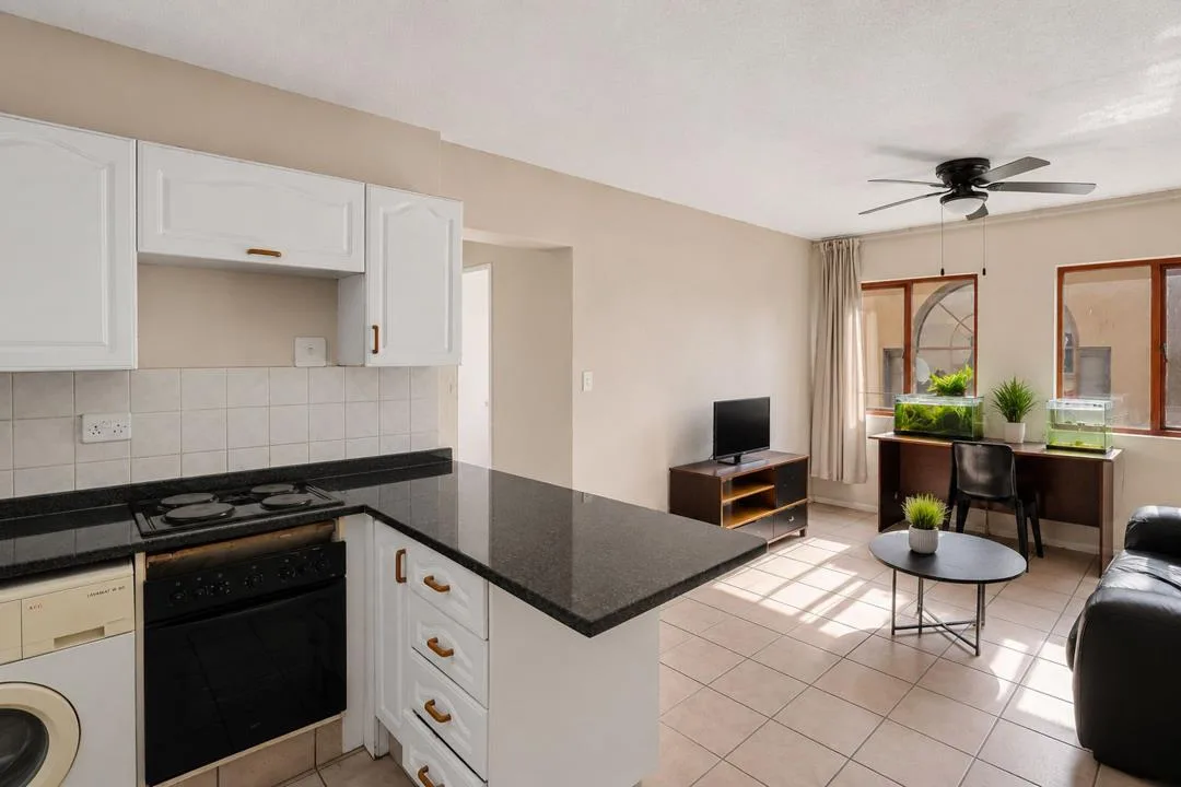 2 Bedroom Apartment / flat to rent in Weltevreden Park