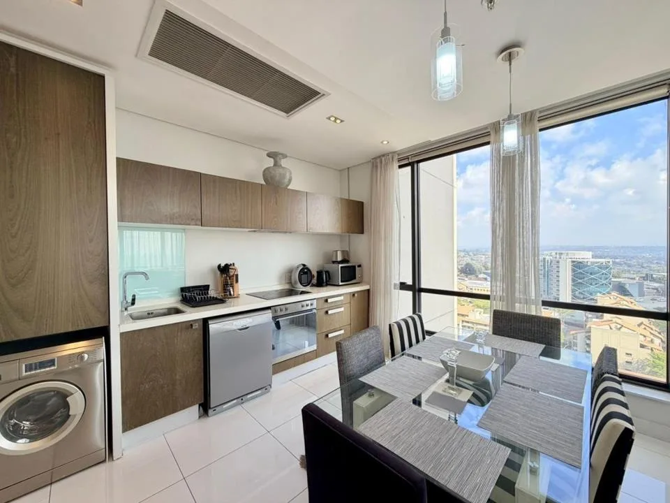 2 Bedroom Apartment / flat to rent in Morningside