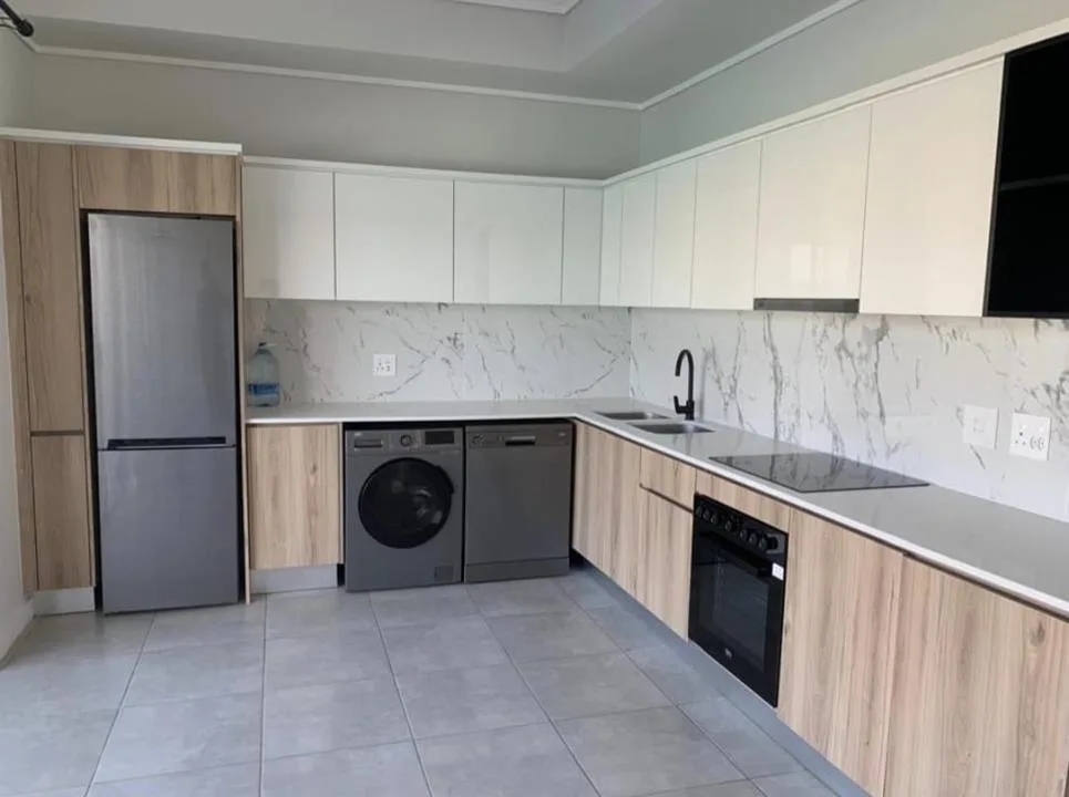 3 Bedroom Apartment / flat to rent in Waterfall