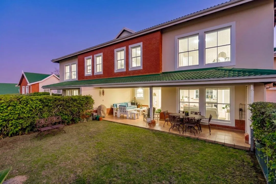 4 Bedroom Townhouse to rent in Mount Edgecombe Country Club Estate
