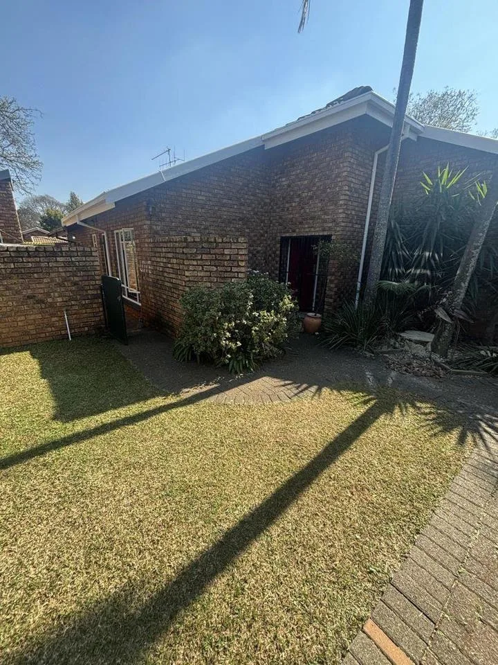 2 Bedroom House to rent in Garsfontein