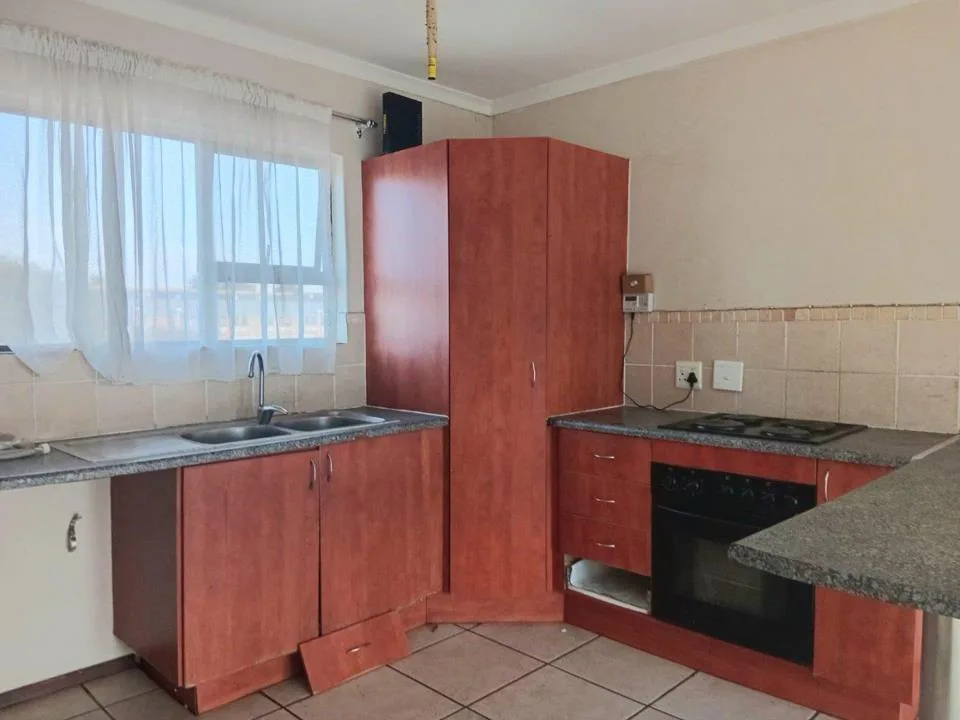 2 Bedroom Apartment / flat to rent in Danie Taljaard Park
