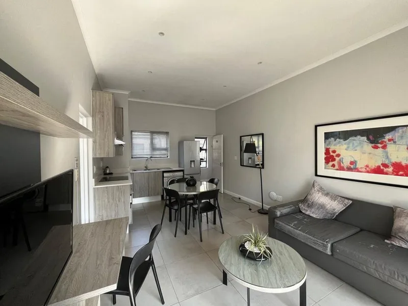 2 Bedroom Apartment / flat to rent in Morningside